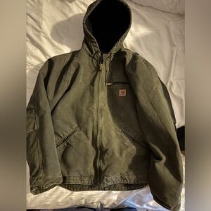 Moss green carhartt jacket Sherpa lined